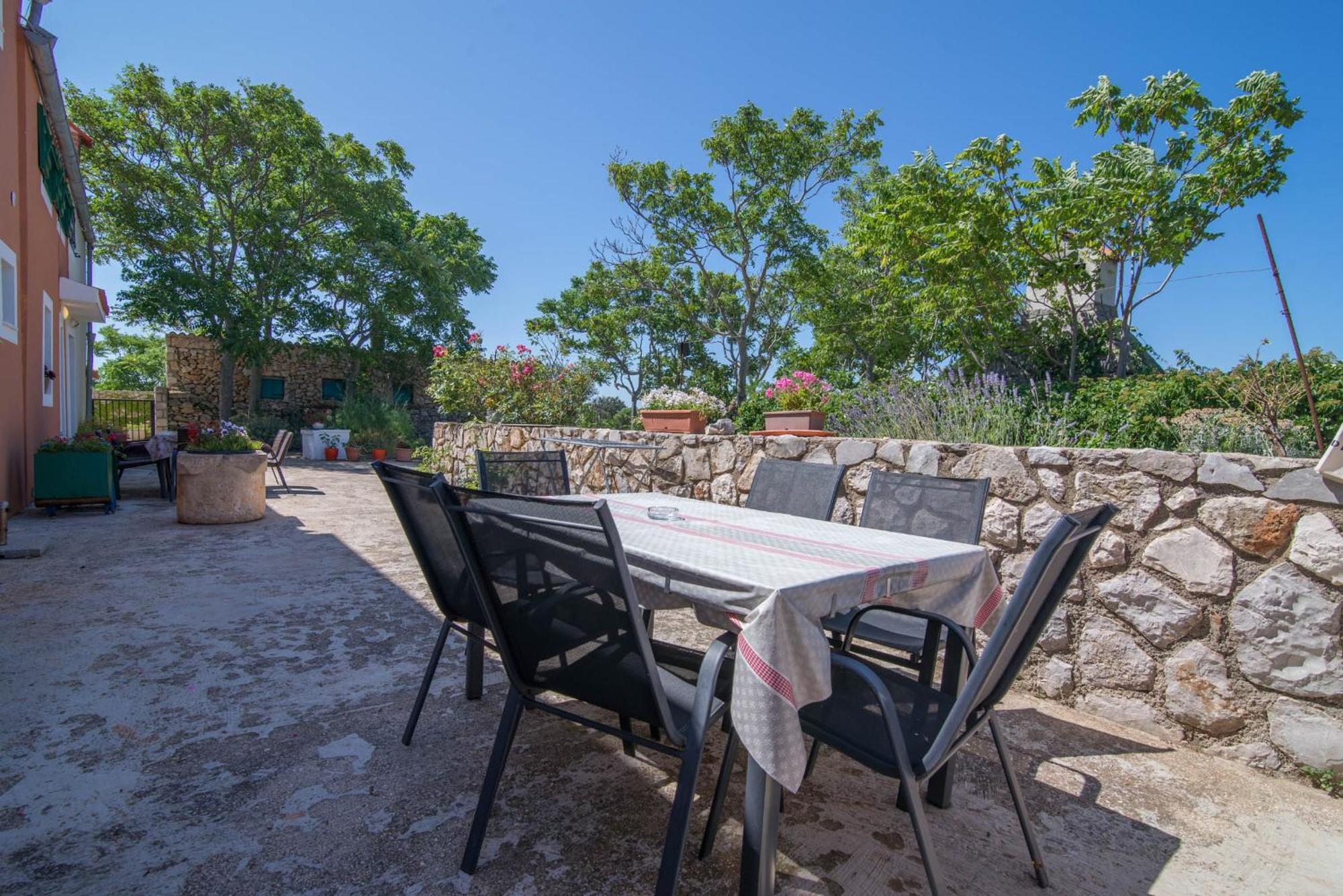 App Bonic Apartment Veli Losinj Exterior photo