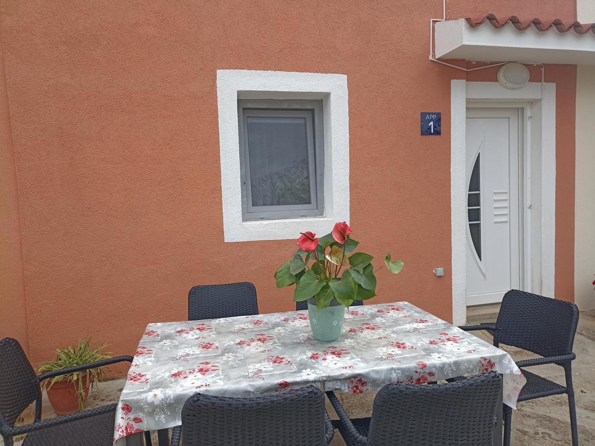 App Bonic Apartment Veli Losinj Room photo